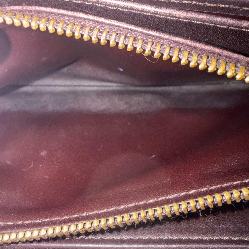 Louis Vuitton Vernis Amarante Patent Leather Tote with Matching Wallet - Picture 15 of 16